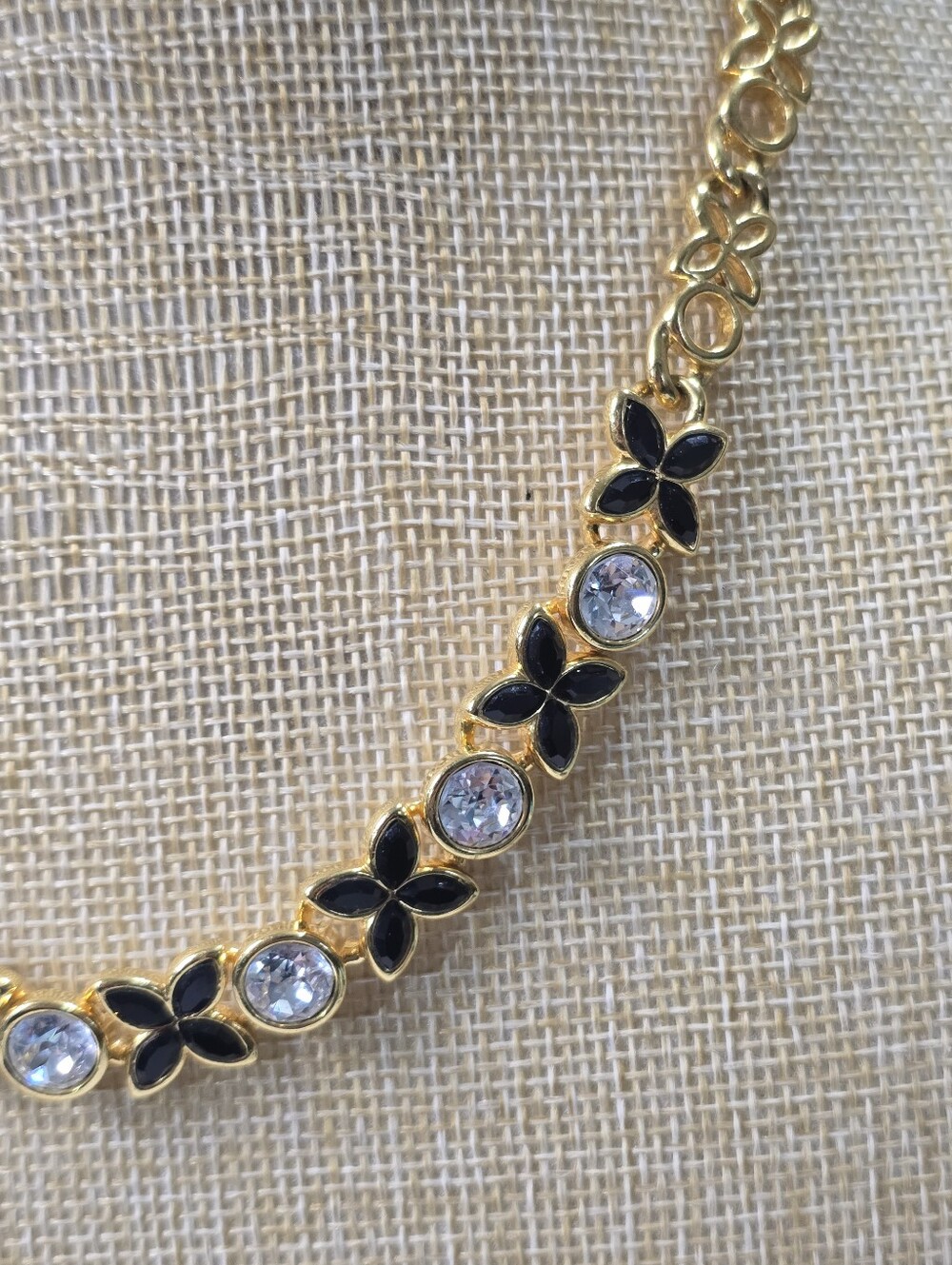 Vintage Napier Black Enamel Flowers & Clear Round Crystal Gold Tone Necklace - Picture 5 of 9